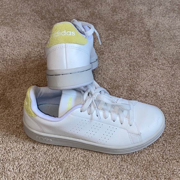 Adidas Advantage Sneaker - Picture 1 of 7